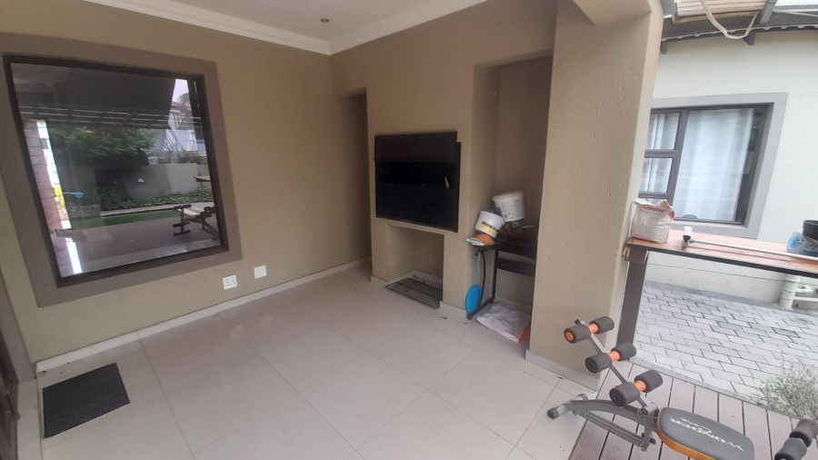 4 Bedroom Property for Sale in Birdwood Estate North West